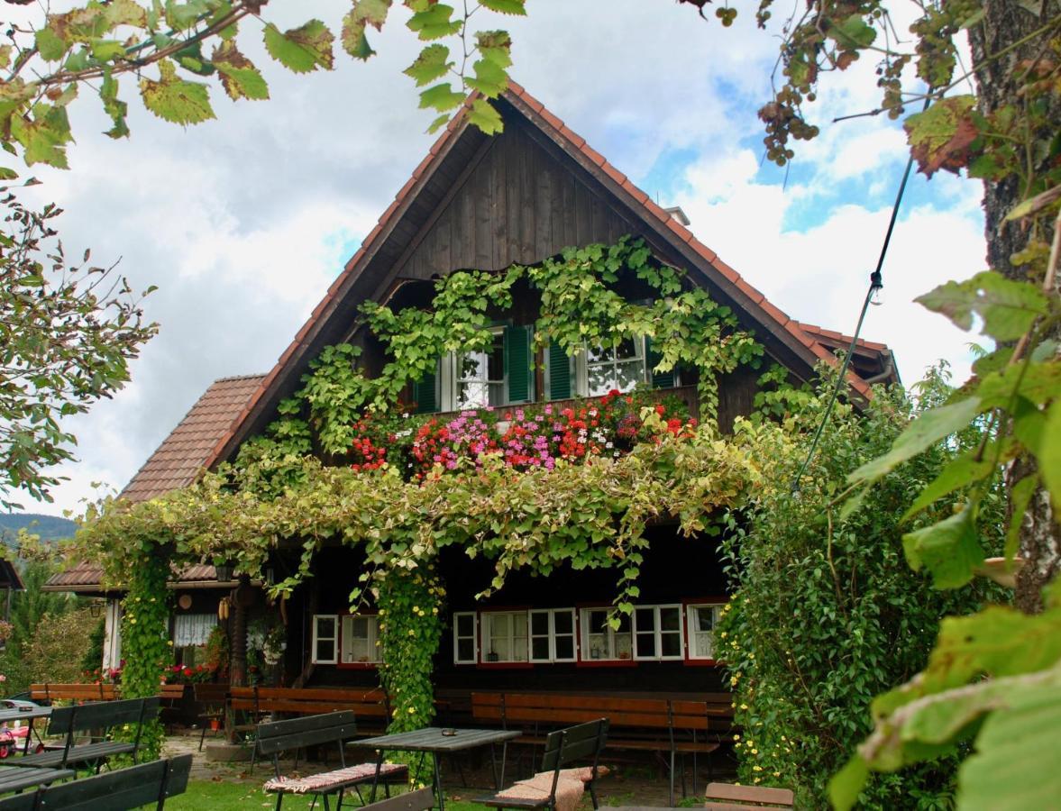 Gaestehaus Der Gamser Winzerstube Bad Gams Exterior foto